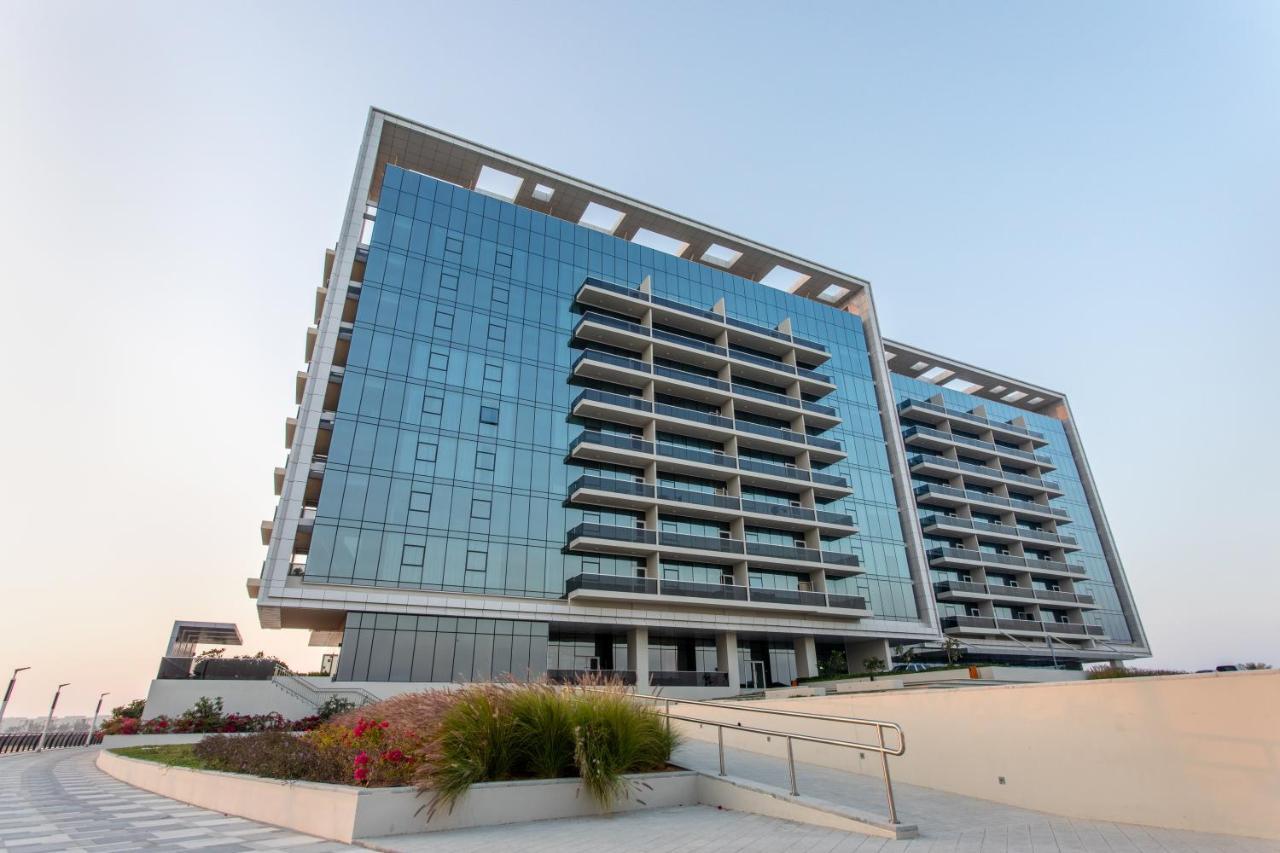 ראס אל חאימה Live Here, Enjoy Waters Of Arabian Gulf מראה חיצוני תמונה